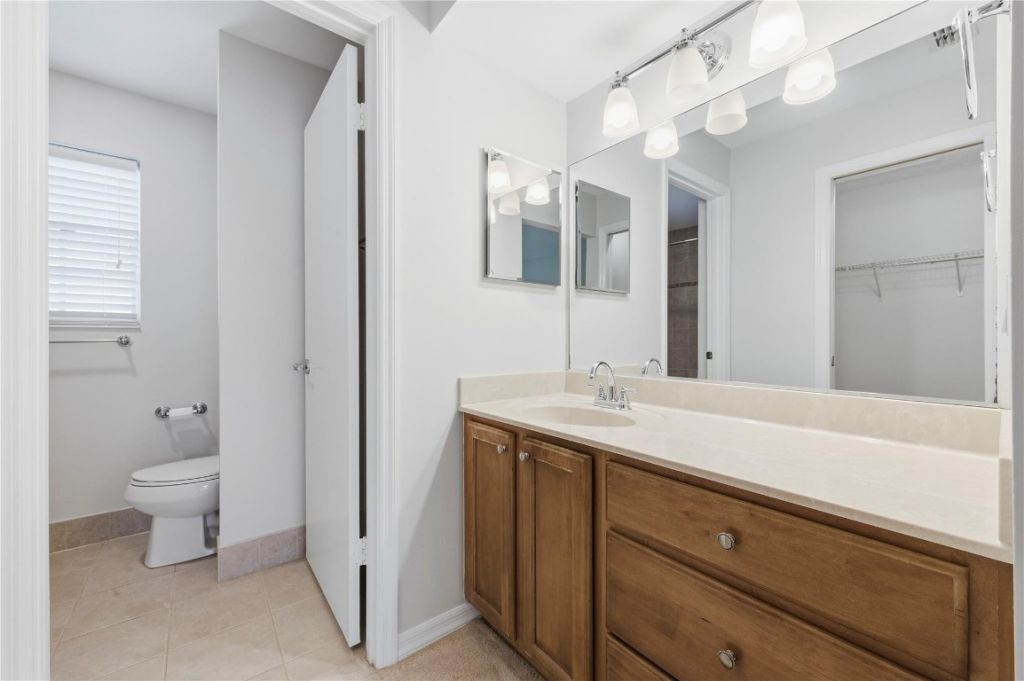 804 SE Central Pkwy, Unit 12, Stuart, FL 34994 Photo