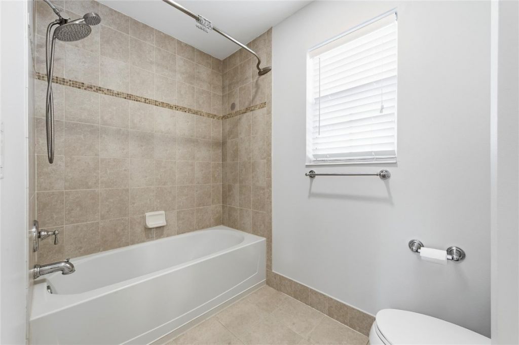 804 SE Central Pkwy, Unit 12, Stuart, FL 34994 Photo