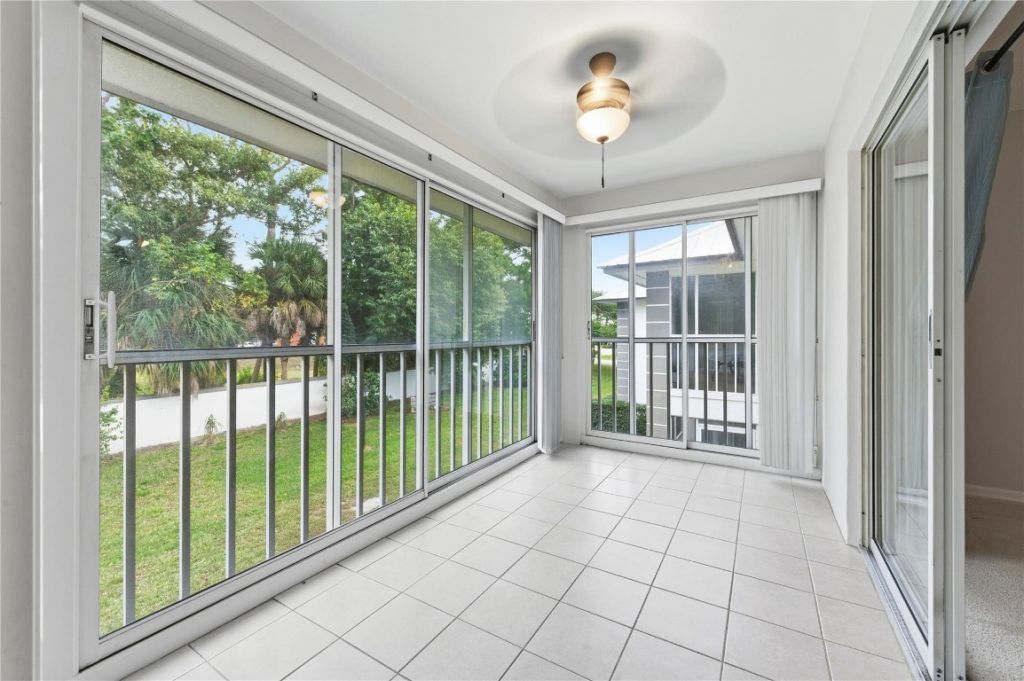 804 SE Central Pkwy, Unit 12, Stuart, FL 34994 Photo