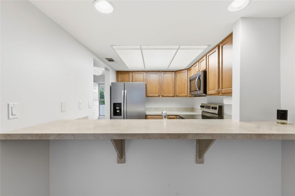 804 SE Central Pkwy, Unit 12, Stuart, FL 34994 Photo