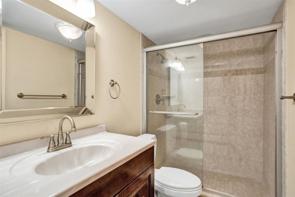 651 NW 80th Terrace, Unit 207, Margate, FL 33063 Photo