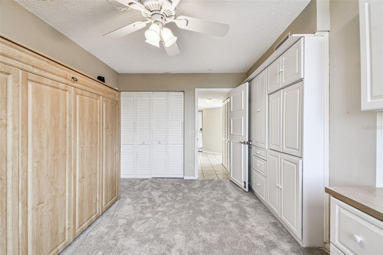 6104 Palma Del Mar Boulevard S, Unit 402, Saint Petersburg, FL 33715 Photo