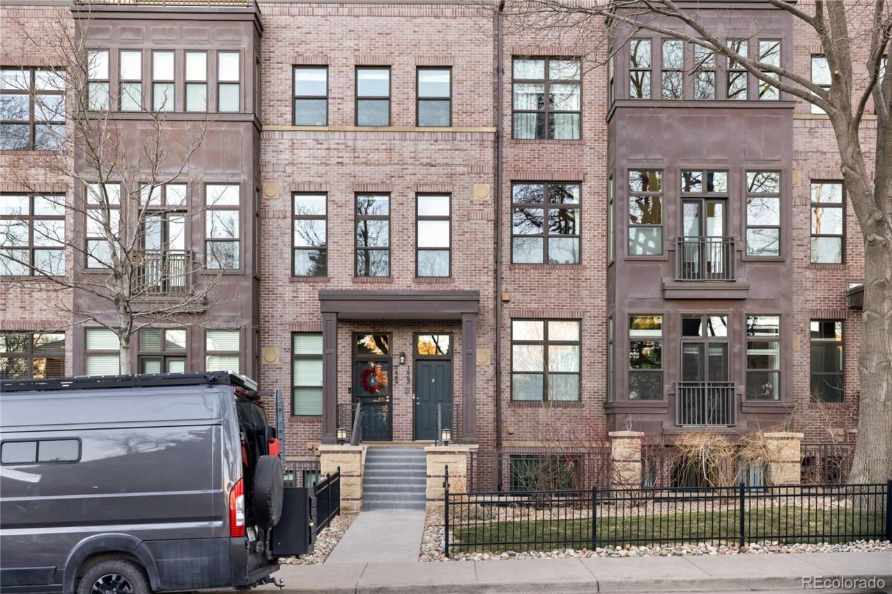 1662 Fillmore Street, Denver, CO 80206 Main Photo