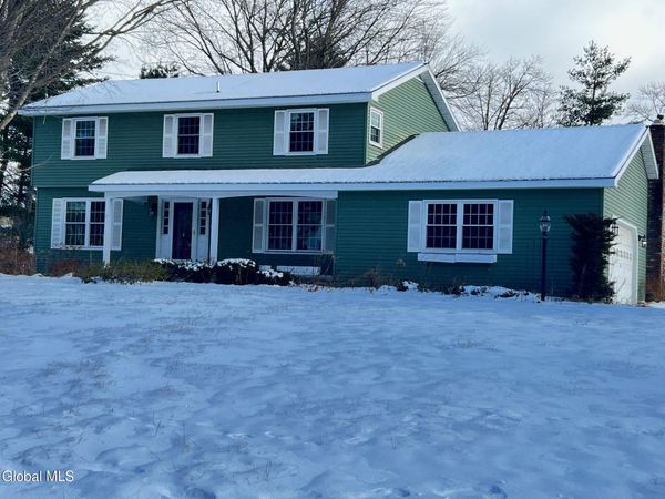 4 Sandstone Drive, Burnt Hills, NY 12027