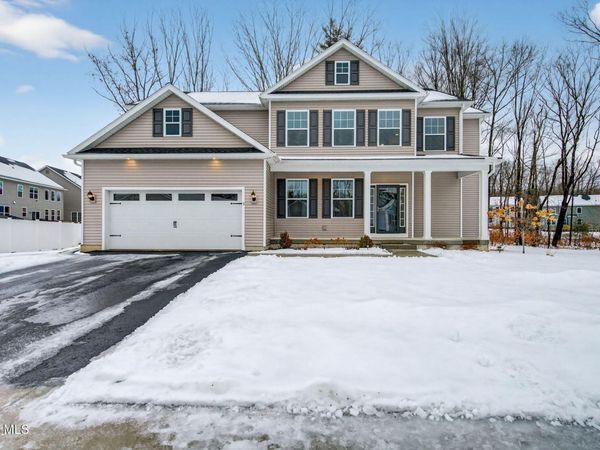 3 Appleton Street, Ballston Lake, NY 12019