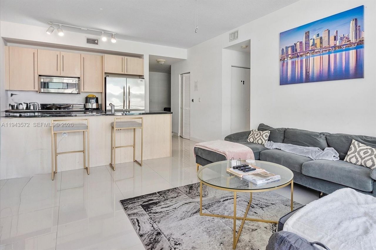 79 SW 12th St, Unit 3809S, Miami, FL 33130 Photo