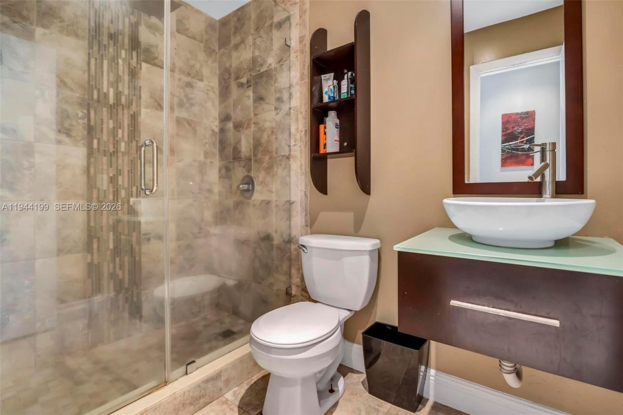 8330 NW 3rd St, Pembroke Pines, FL 33024 Photo