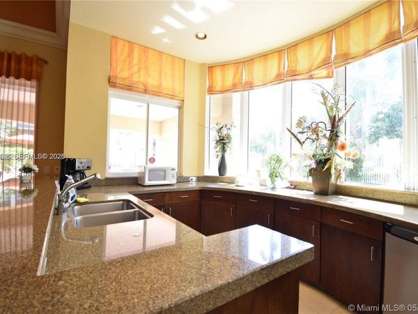 470 S Park Rd , Unit 7-306, Hollywood, FL 33021