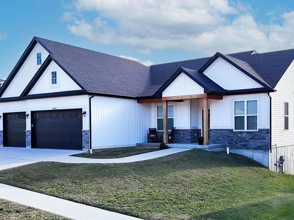 1614 Sugar Creek Drive, Festus, MO 63028