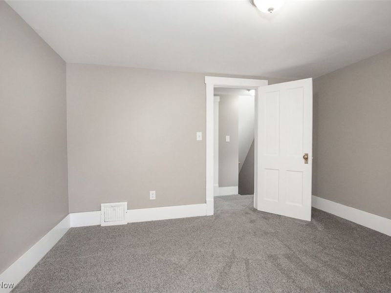 144 19th Street NW, Barberton, OH 44203 Photo 21