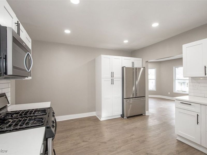 144 19th Street NW, Barberton, OH 44203 Photo 7