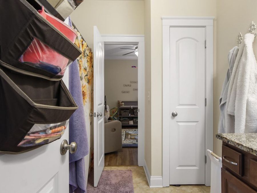 Property Image 37