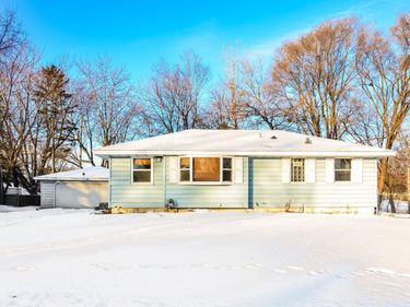 8324 14th Avenue S, Bloomington, MN 55425