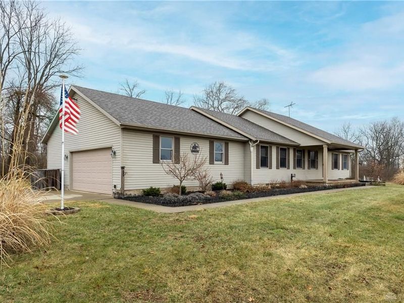 4845 E Troy Urbana Road, Casstown, OH 45312 Photo 2