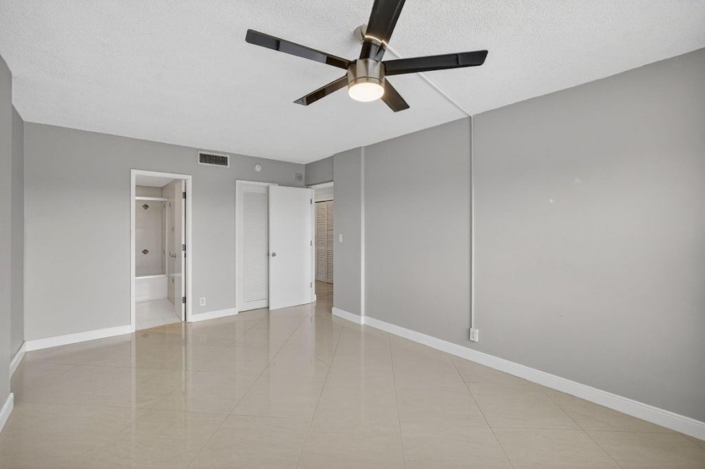 2900 NE 30th St, Unit A4, Fort Lauderdale, FL 33306 Photo