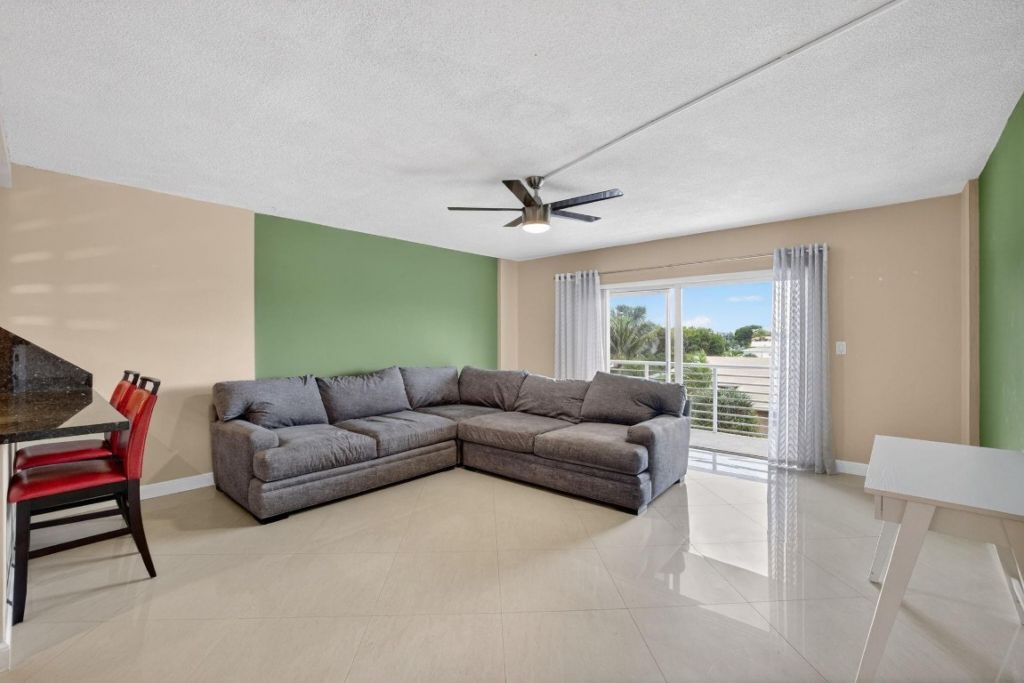 2900 NE 30th St, Unit A4, Fort Lauderdale, FL 33306 Photo