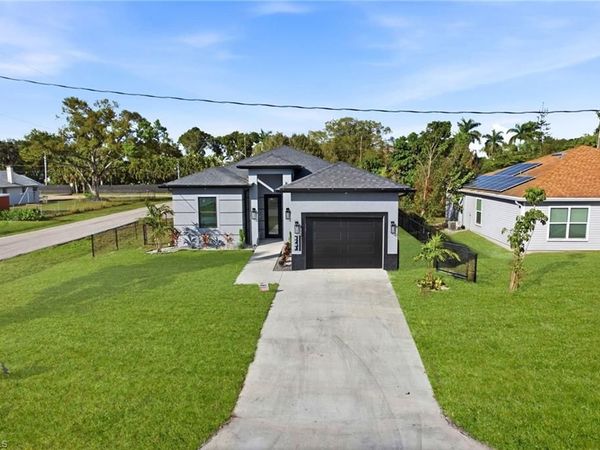 3701 Madison AVE, FORT MYERS, FL 33916