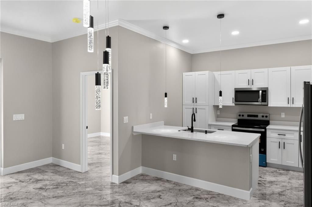 3701 Madison Ave, Fort Myers, FL 33916 Photo