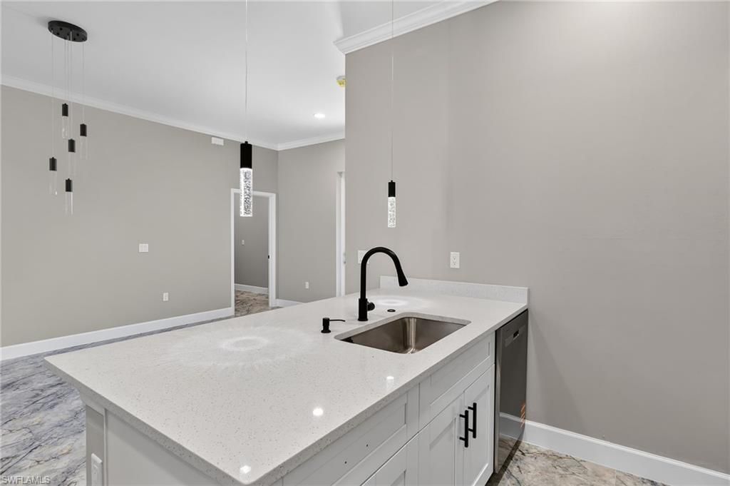 3701 Madison Ave, Fort Myers, FL 33916 Photo