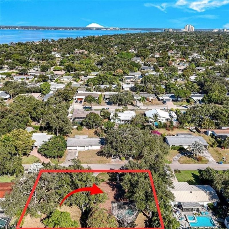 1334 Vesper Dr, Fort Myers, FL 33901 Photo