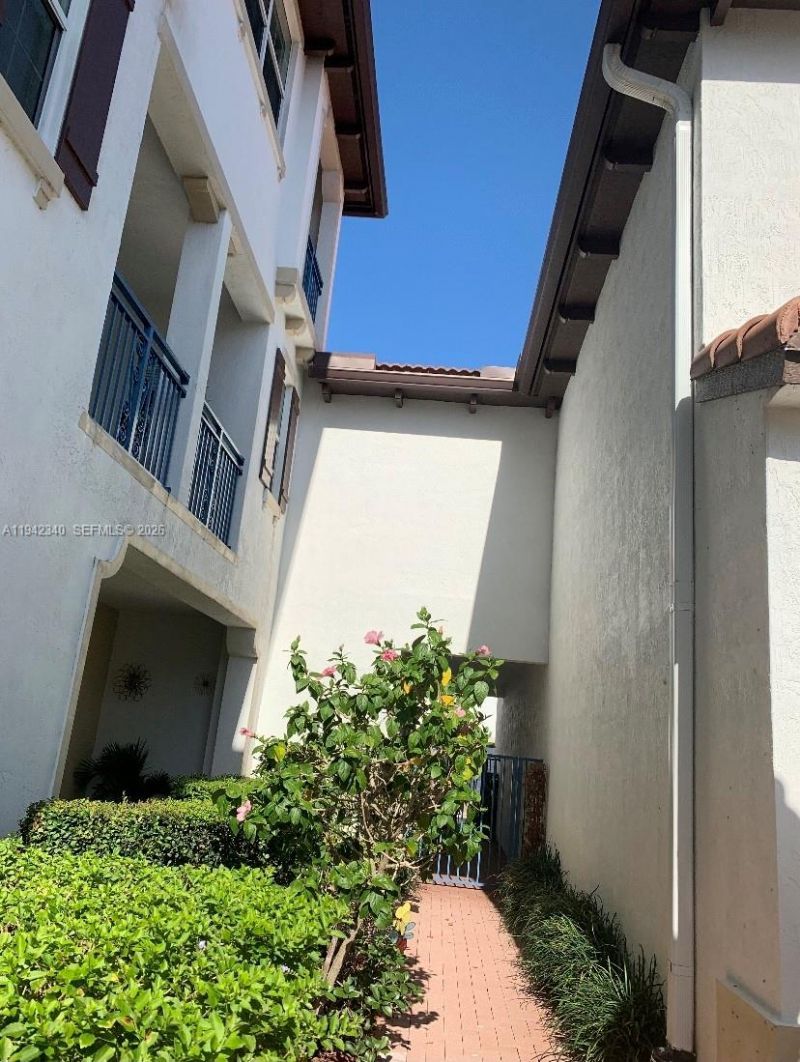 2566 SW 119 Way, Unit 3911, Miramar, FL 33025 Photo