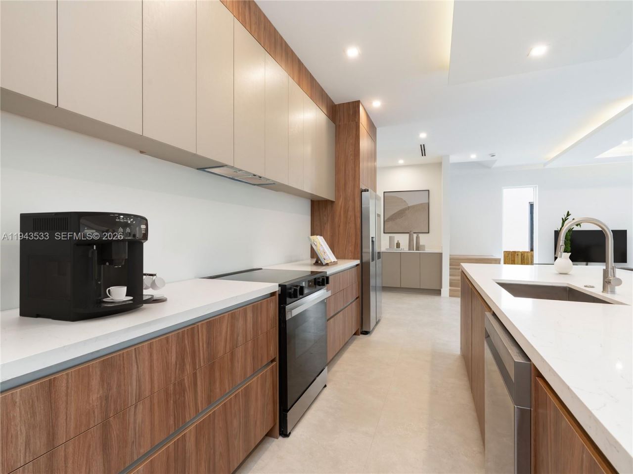 1703 SW 23rd St, Fort Lauderdale, FL 33315 Photo