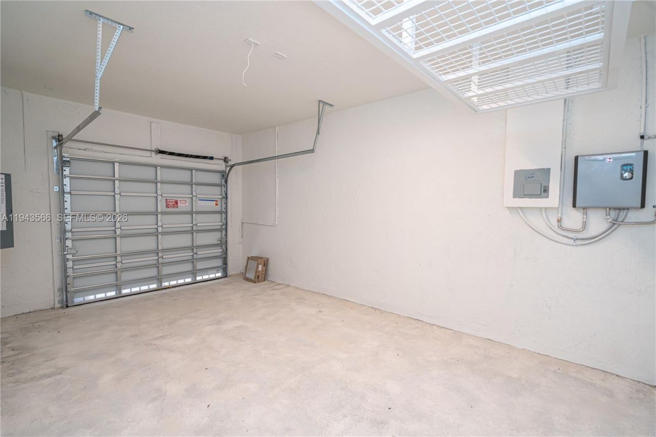 1473 SE 6th Ter, Homestead, FL 33034 Photo