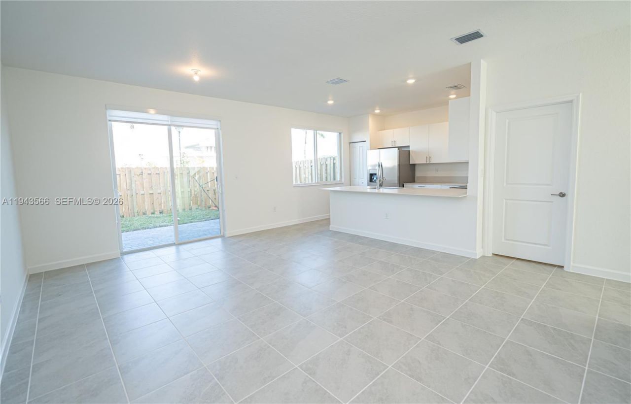 1473 SE 6th Ter, Homestead, FL 33034 Photo