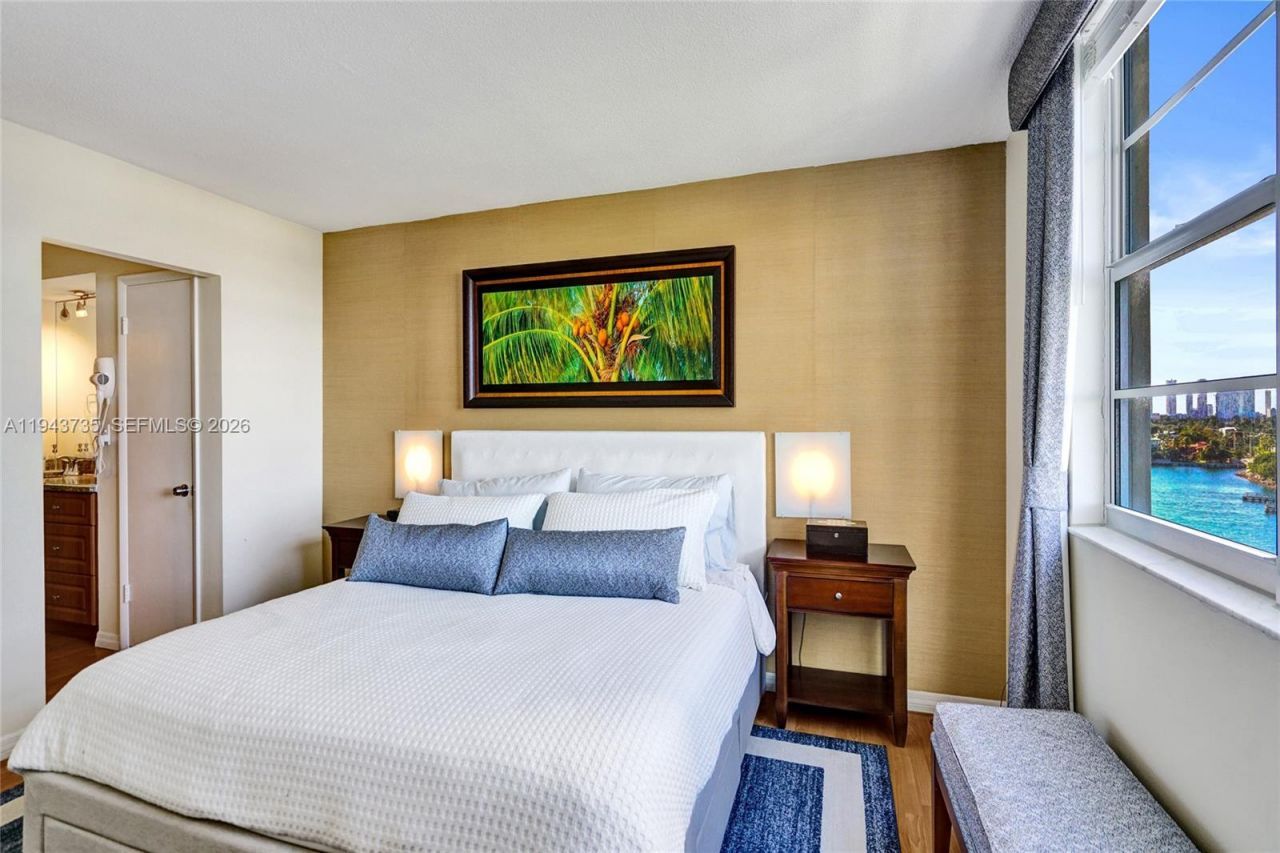 5 Island Ave, Unit 8B, Miami Beach, FL 33139 Photo