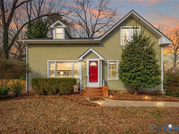 300 Thompson Avenue, West Point, VA 23181