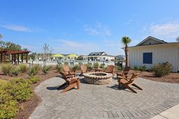 327 Bluebell Way photo 4