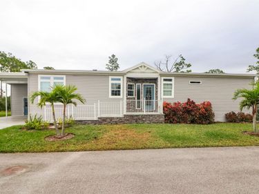 12116 SW COUNTY RD. 769 # 37, LAKE SUZY, FL 34269