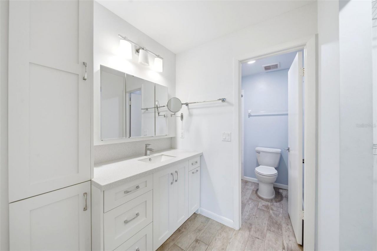 442 Meadowood Boulevard, Fern Park, FL 32730 Photo