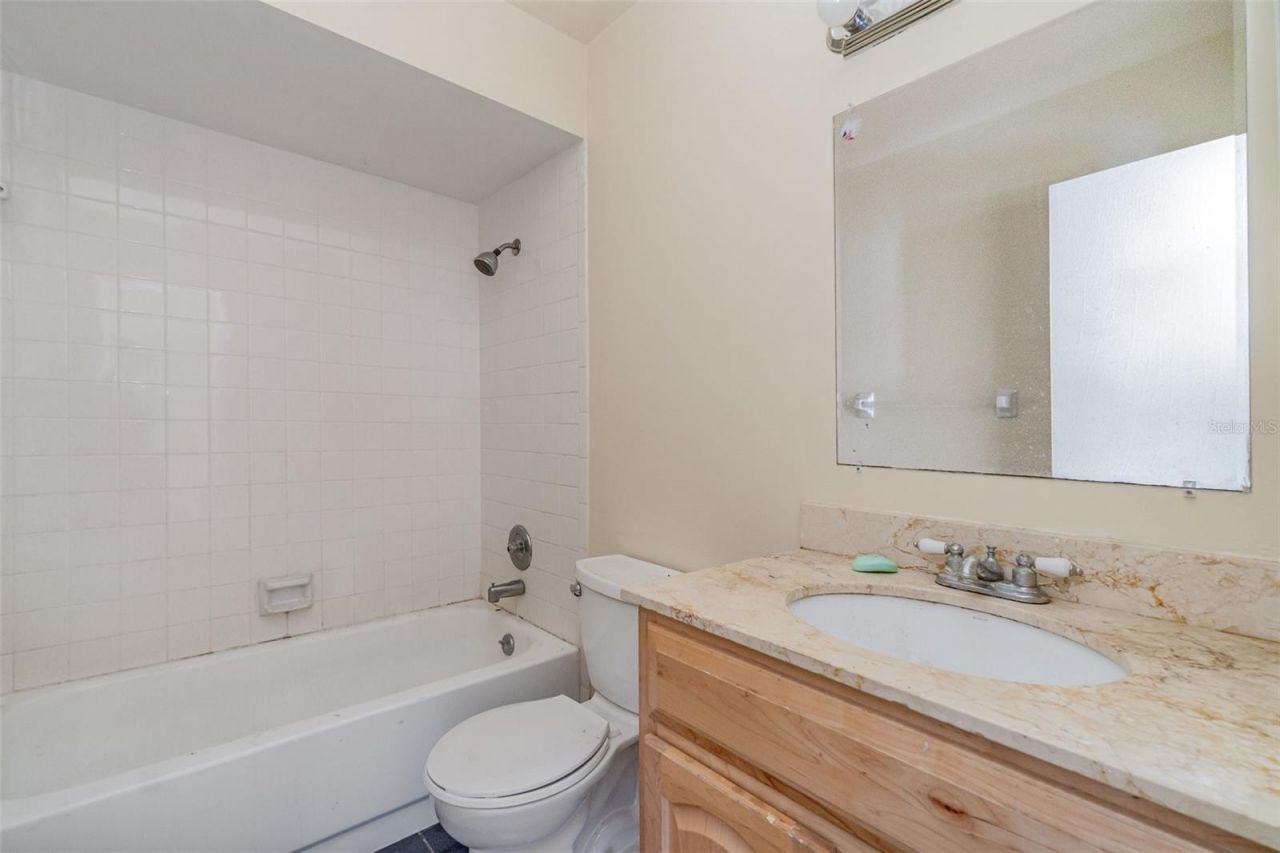 4651 Summerwind Drive, Unit 26, Sarasota, FL 34234 Photo