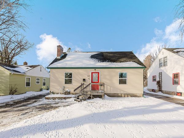 427 13th Street S, Moorhead, MN 56560