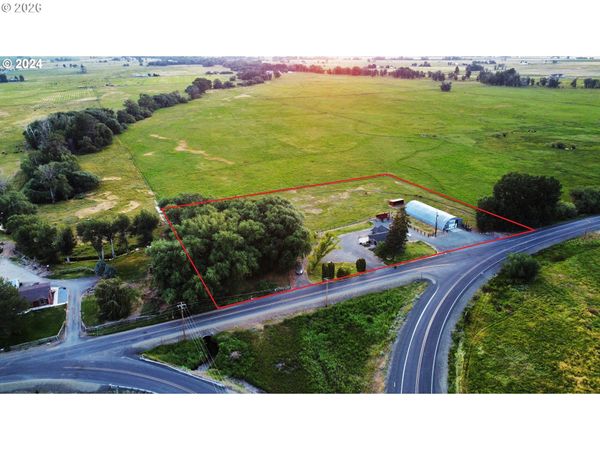 46278 POCAHONTAS RD, Haines, OR 97833
