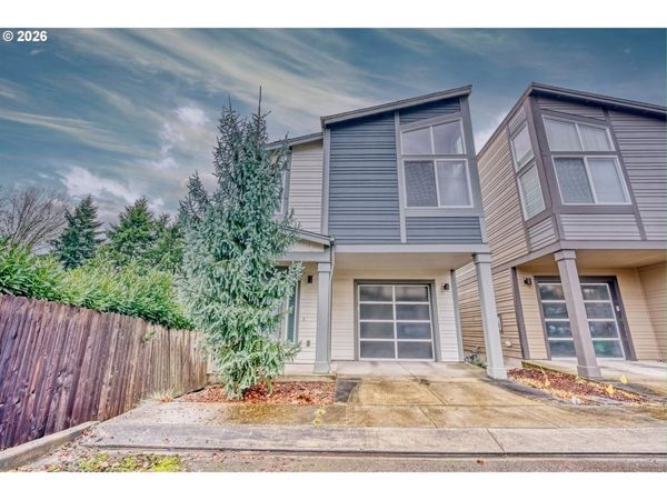 722 NW PEBBLESTONE LN, Beaverton, OR 97006