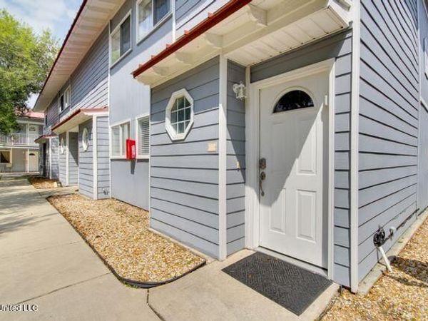 1664 Beach Boulevard, Biloxi, MS 39531