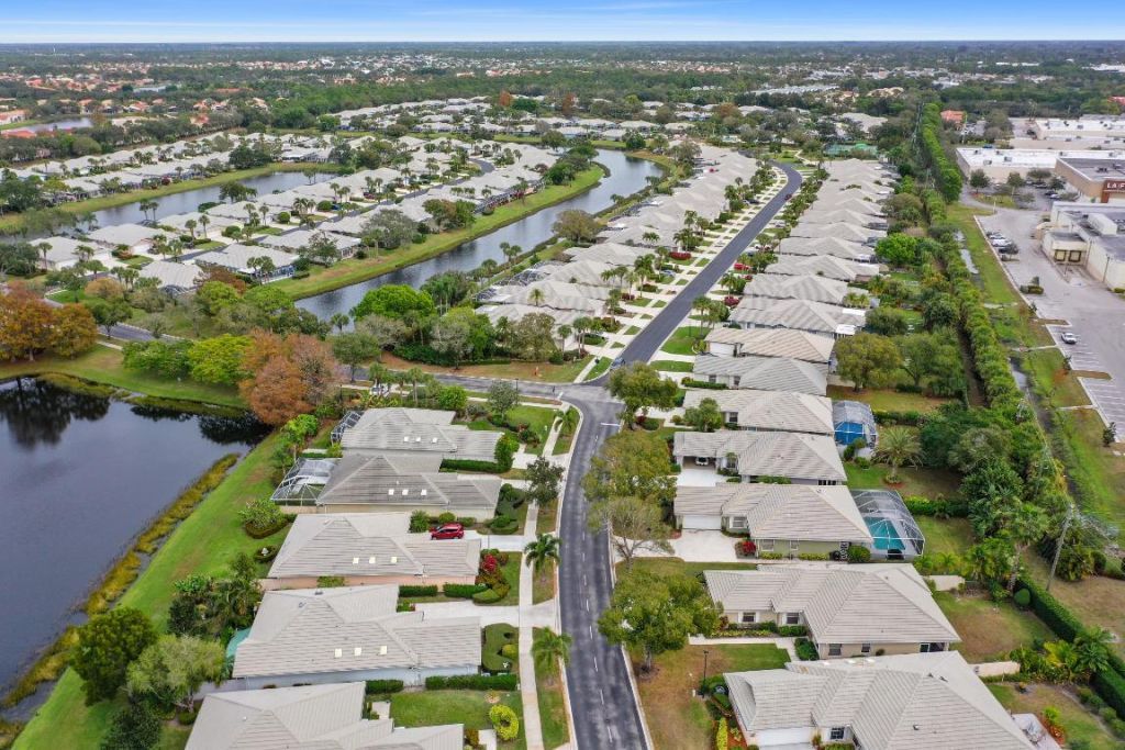 1553 NW Amherst Drive, Port Saint Lucie, FL 34986 Photo