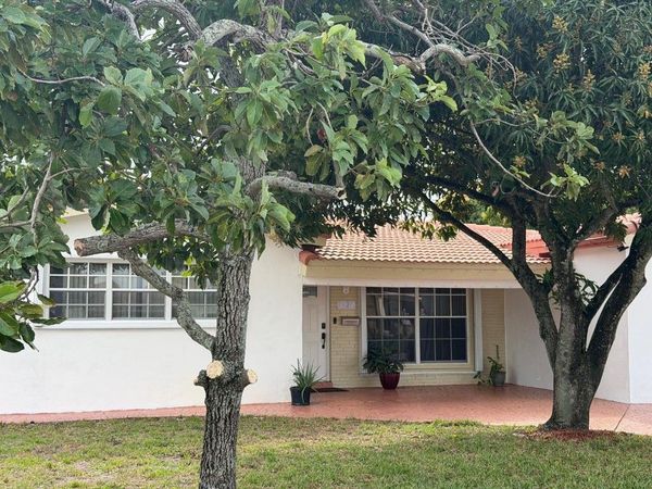 7928 N Juniper St, Miramar, FL 33023