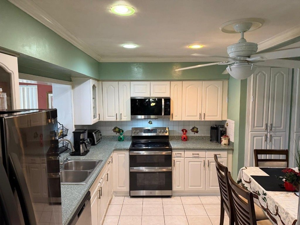 7928 N Juniper Street, Miramar, FL 33023 Photo