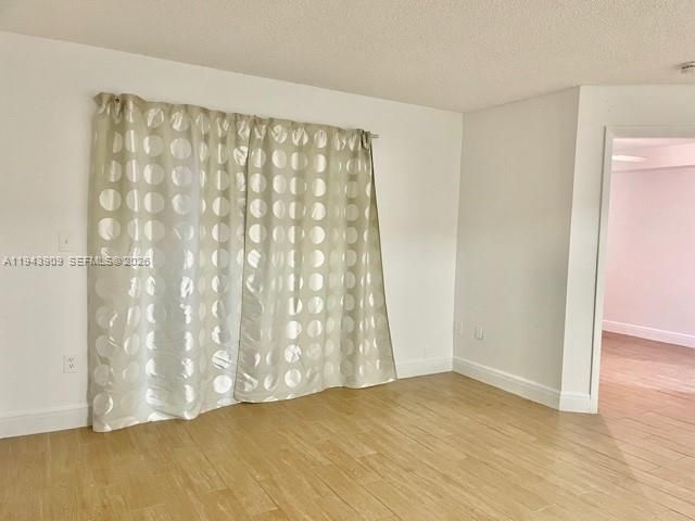 400 Palm Cir W, Unit 104, Pembroke Pines, FL 33025 Photo