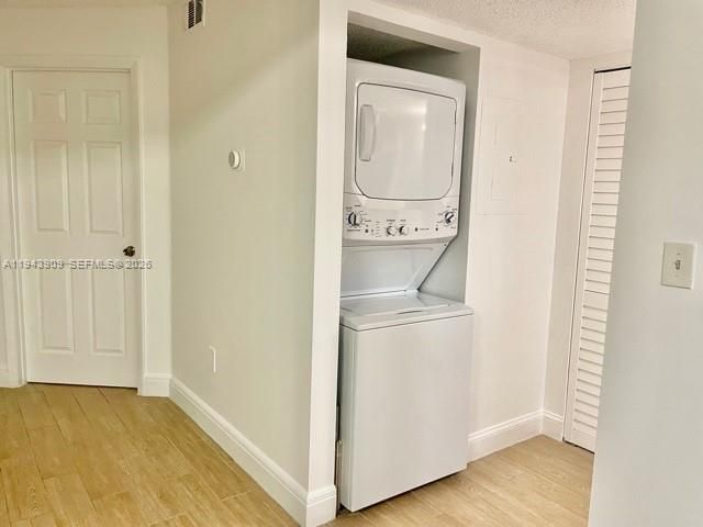 400 Palm Cir W, Unit 104, Pembroke Pines, FL 33025 Photo