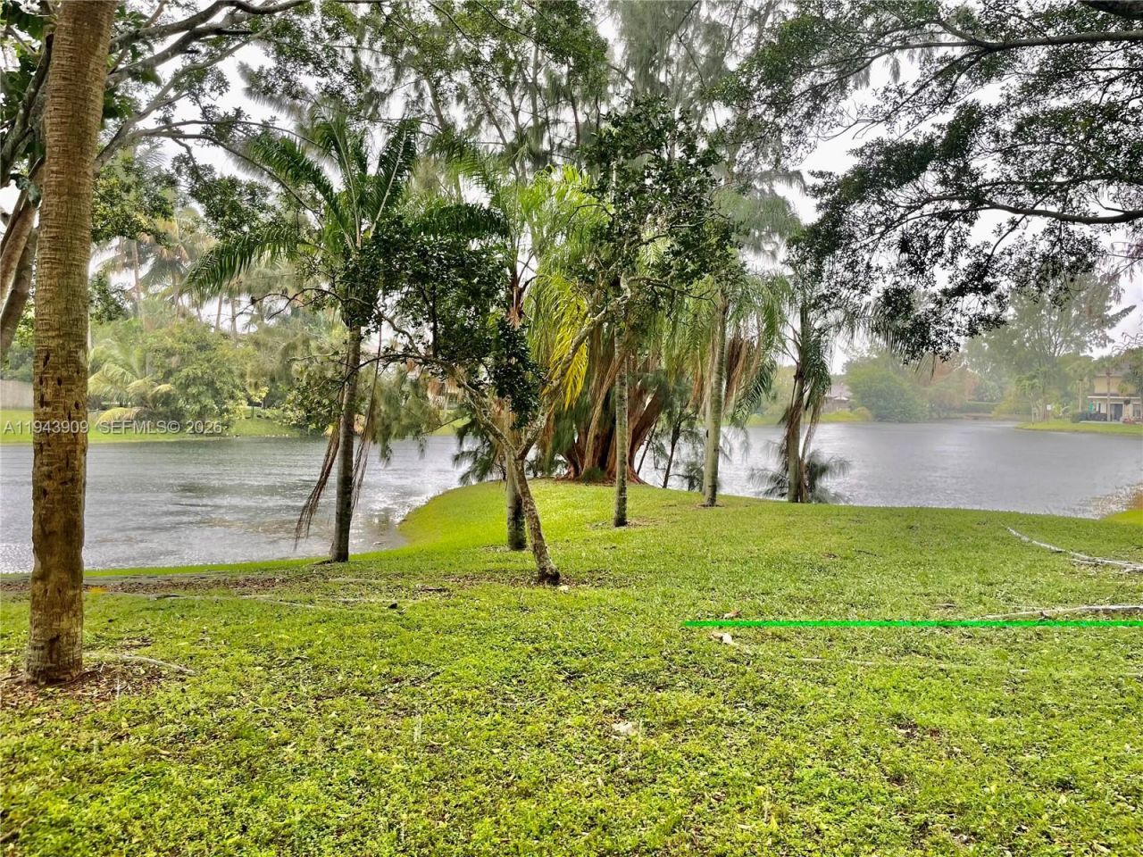 400 Palm Cir W, Unit 104, Pembroke Pines, FL 33025 Photo