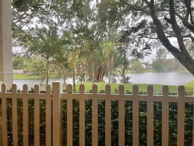 400 Palm Cir W, Unit 104, Pembroke Pines, FL 33025 Photo