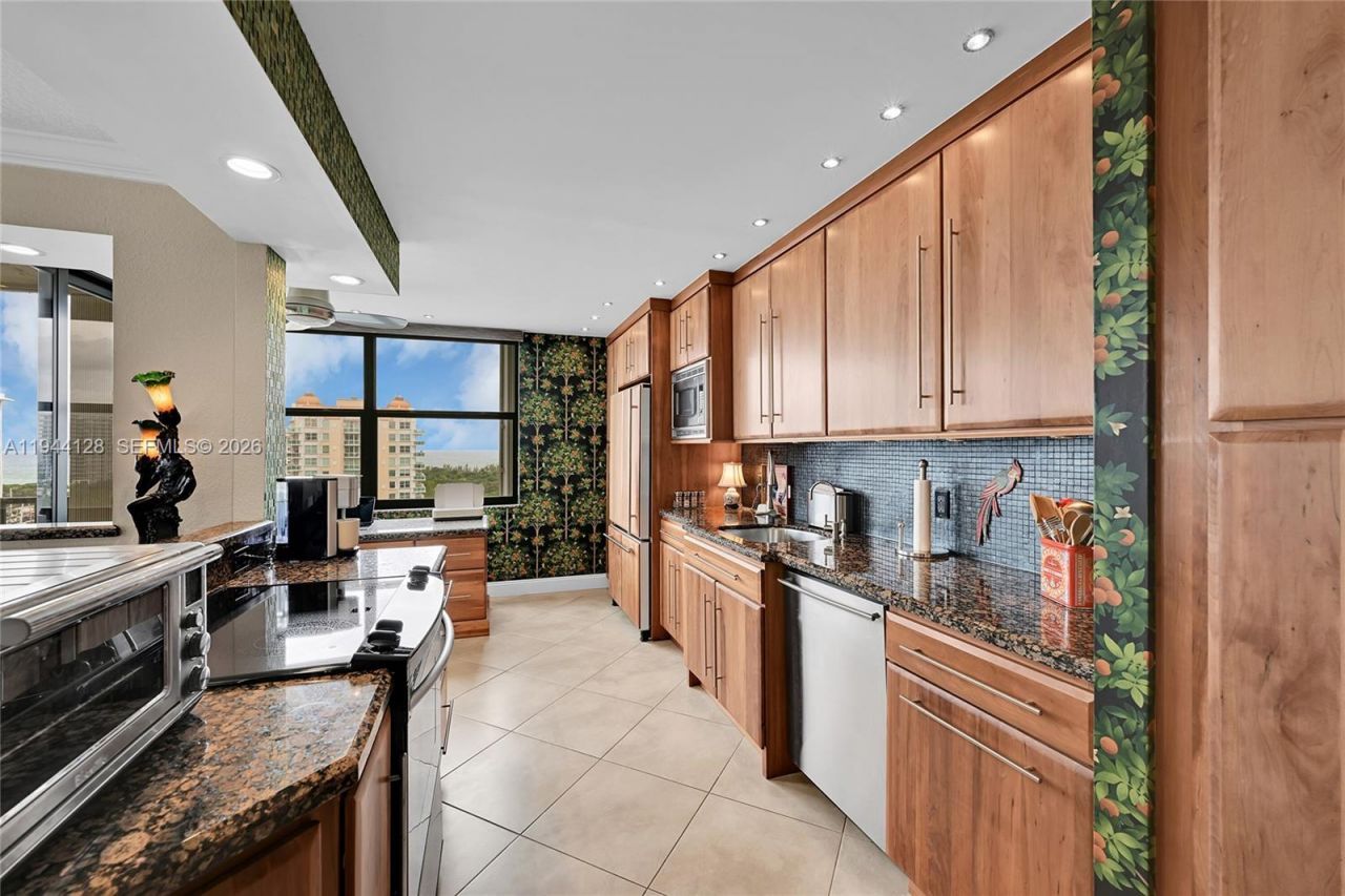 936 Intracoastal Dr, Unit 16A, Fort Lauderdale, FL 33304 Photo