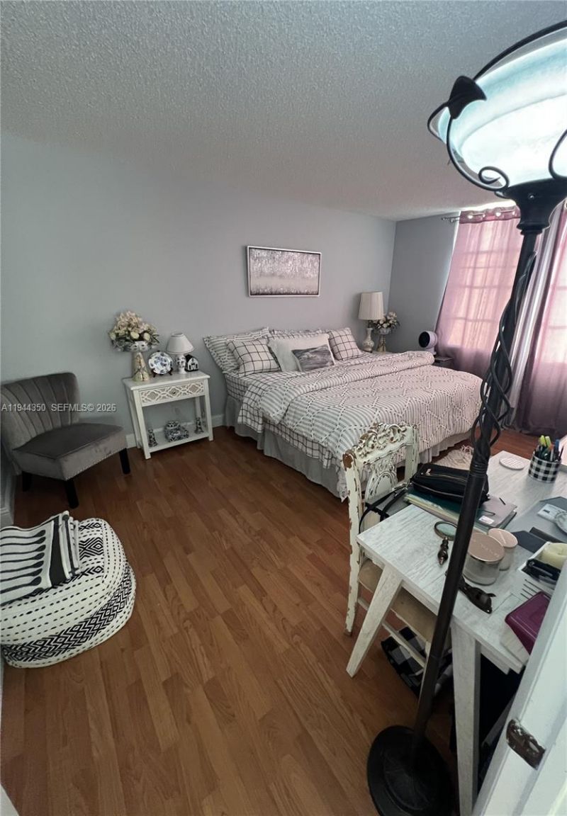 8900 Washington Blvd , Unit 402, Pembroke Pines, FL 33025 Photo