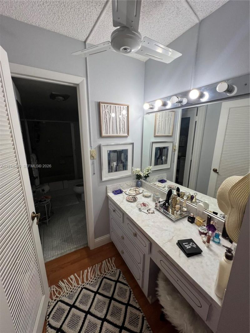 8900 Washington Blvd , Unit 402, Pembroke Pines, FL 33025 Photo