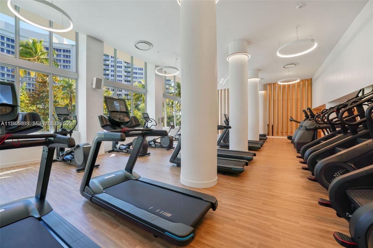 1500 Bay Rd, Unit 458S, Miami Beach, FL 33139 Photo