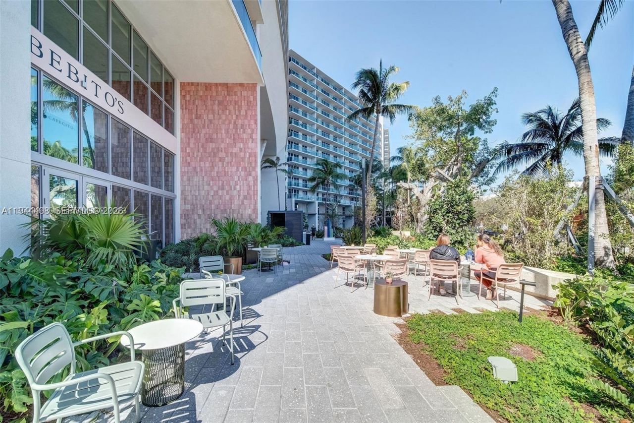 1500 Bay Rd, Unit 458S, Miami Beach, FL 33139 Photo